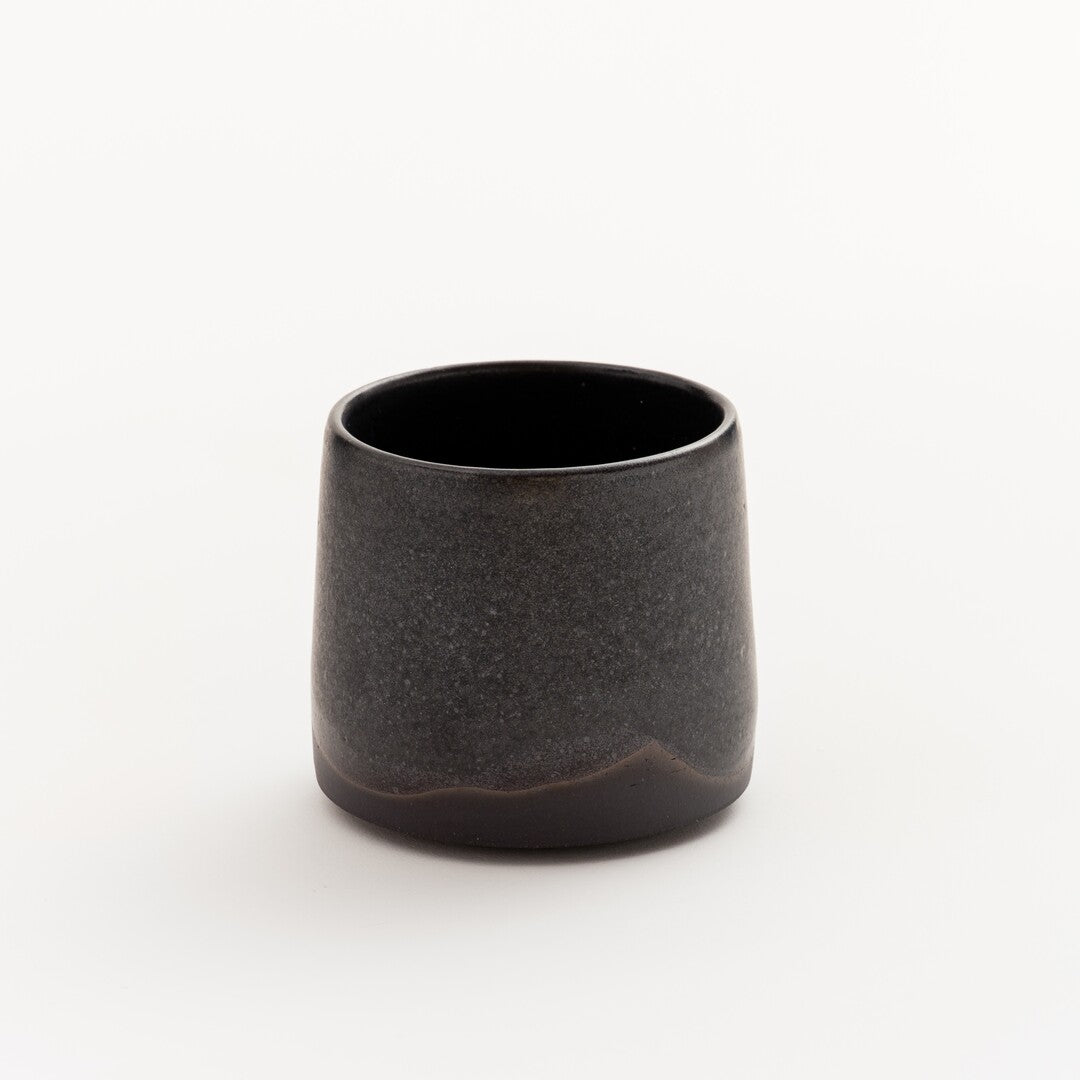 Liana Matt Black Cups