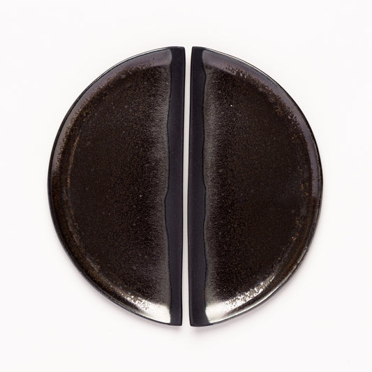 Simon's Black-Silver Plates